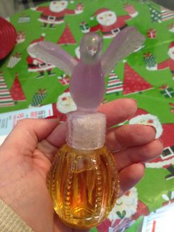 Avon dove perfume