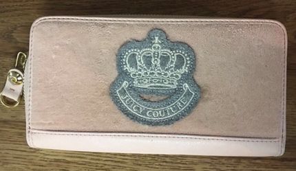 Juicy coutour wallet