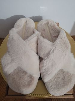 The Stuart Weitzman Roza Lift Slide Chill sandals  9.5