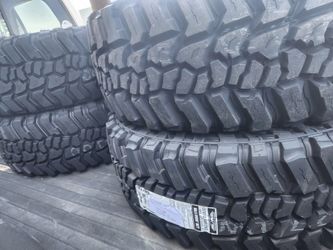 37" Mickey Thompson New Tires
