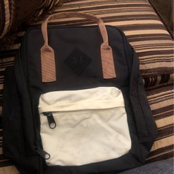 Square Small Backpack