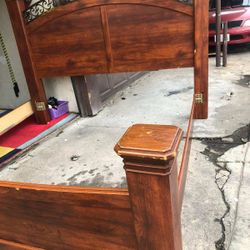 Cal King Bed,cherrywood,solid Wood 100 %