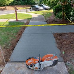 I DO CONCRETE WORK  DRIVEWAYS AND PATIOS AND MORE. 