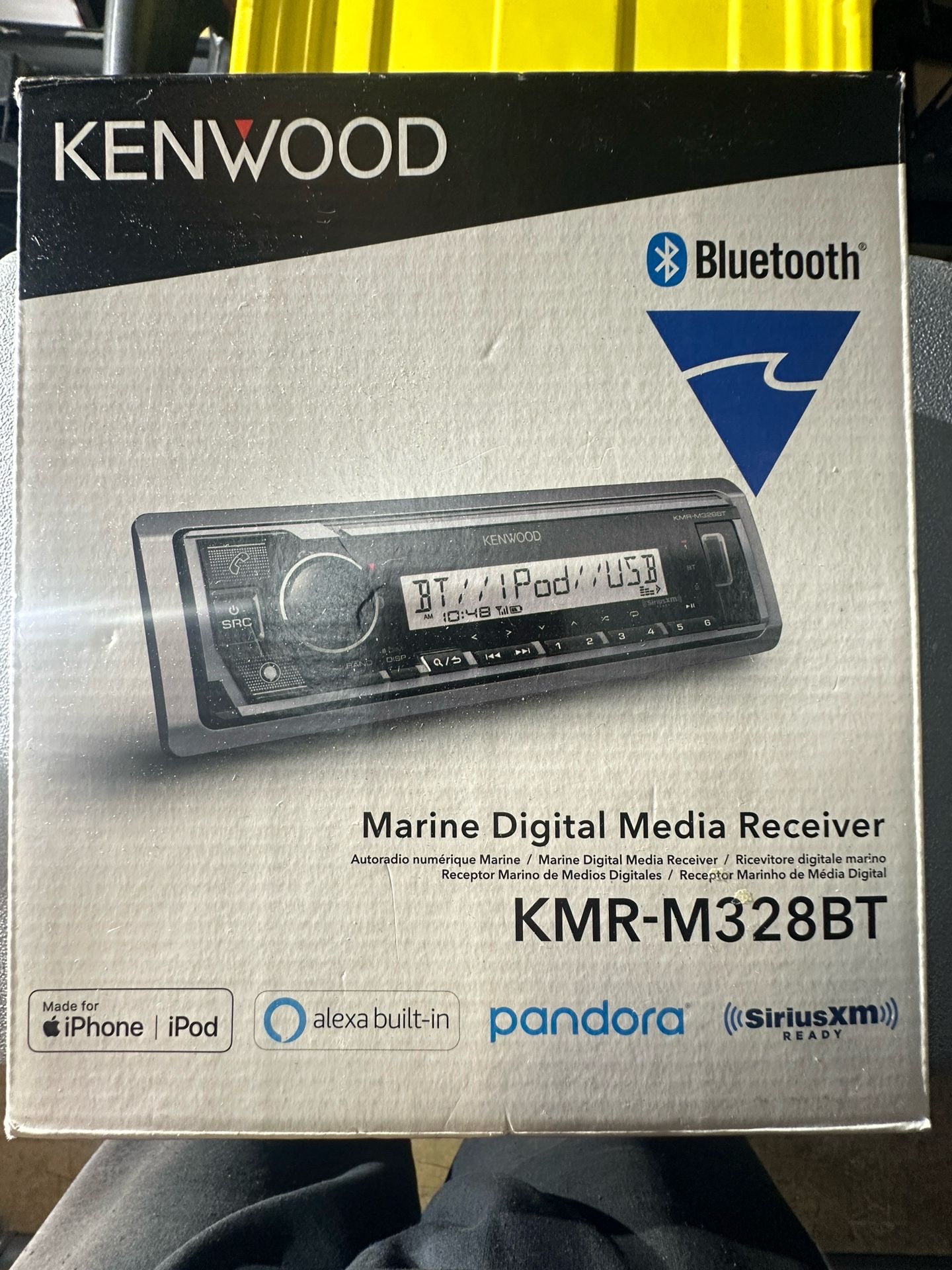 Kenwood Vehicle Stereo Bundle - Digital Media Receiver, Amplifier, Speakers & More.