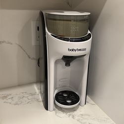 Baby breeza formula maker