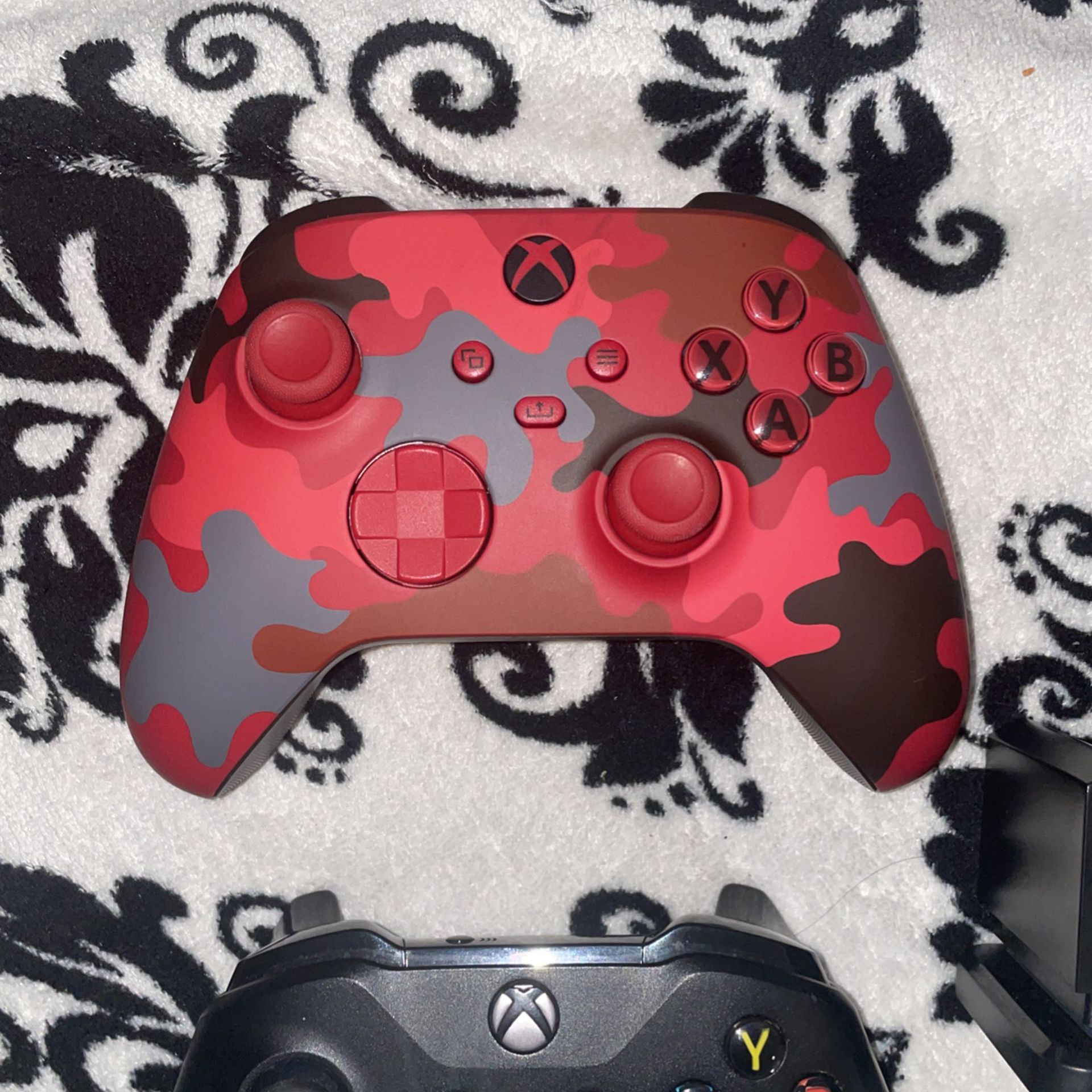 Xbox One Controllers And Charging Doc 