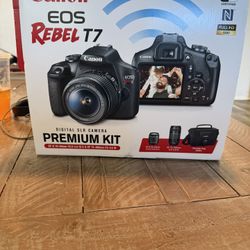 Canon EOS T7 RebelPremium $450 OBO 
