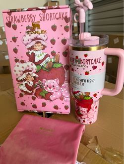 Pink Handle Custom Laser Engraved Strawberry Shortcake 40oz Tumbler
