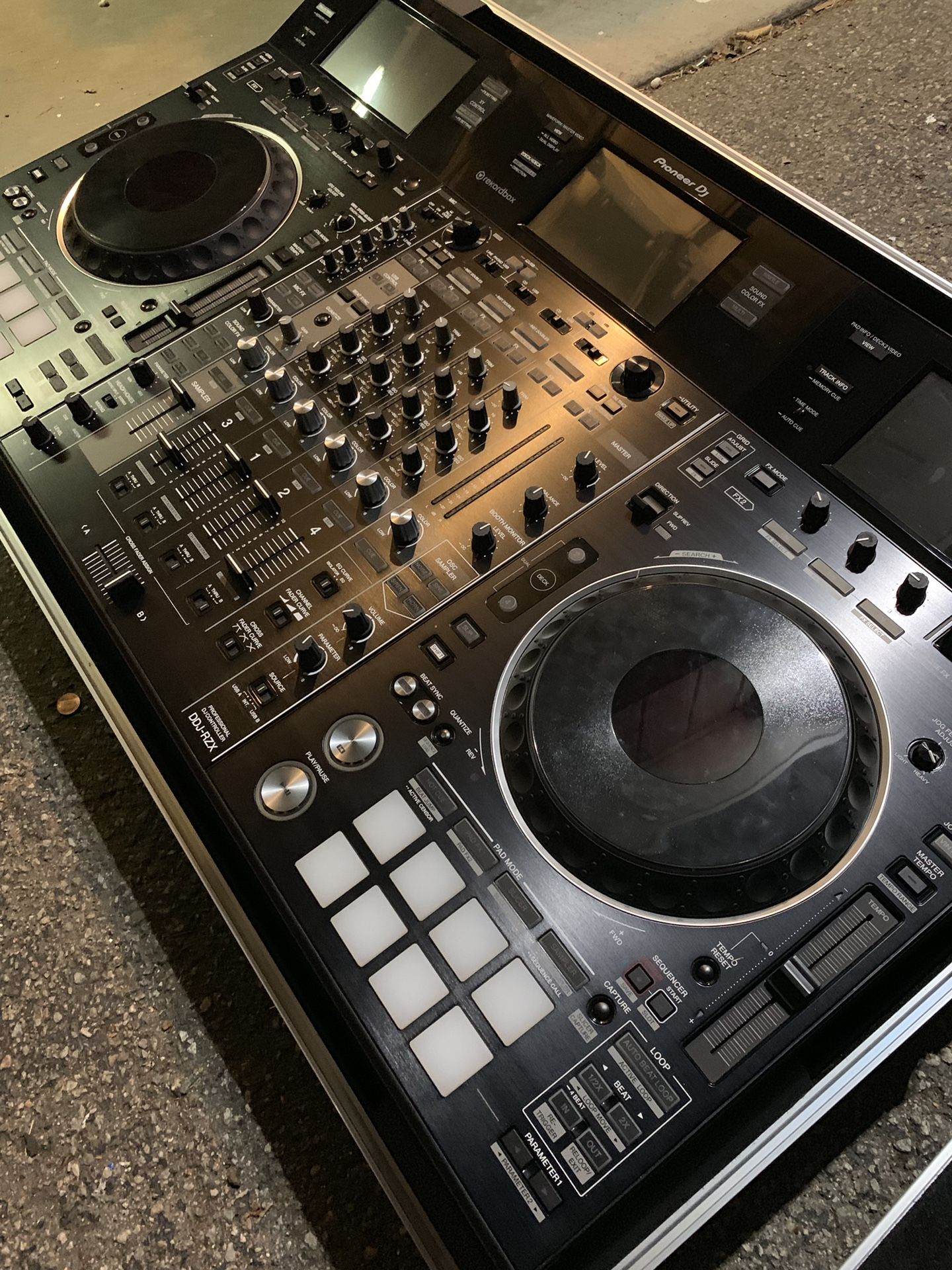 PIONEER DDJ RZX BRAND NEW!! CASE INCLUDED for Sale in Irwindale, CA ...