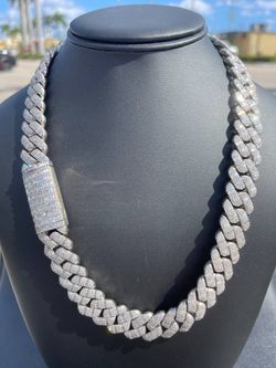14k solid white gold 40CTW diamond emerald chain 22 inches iced out Miami Cuban link lock