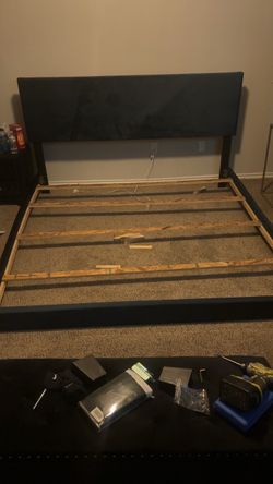 King dark blue frame