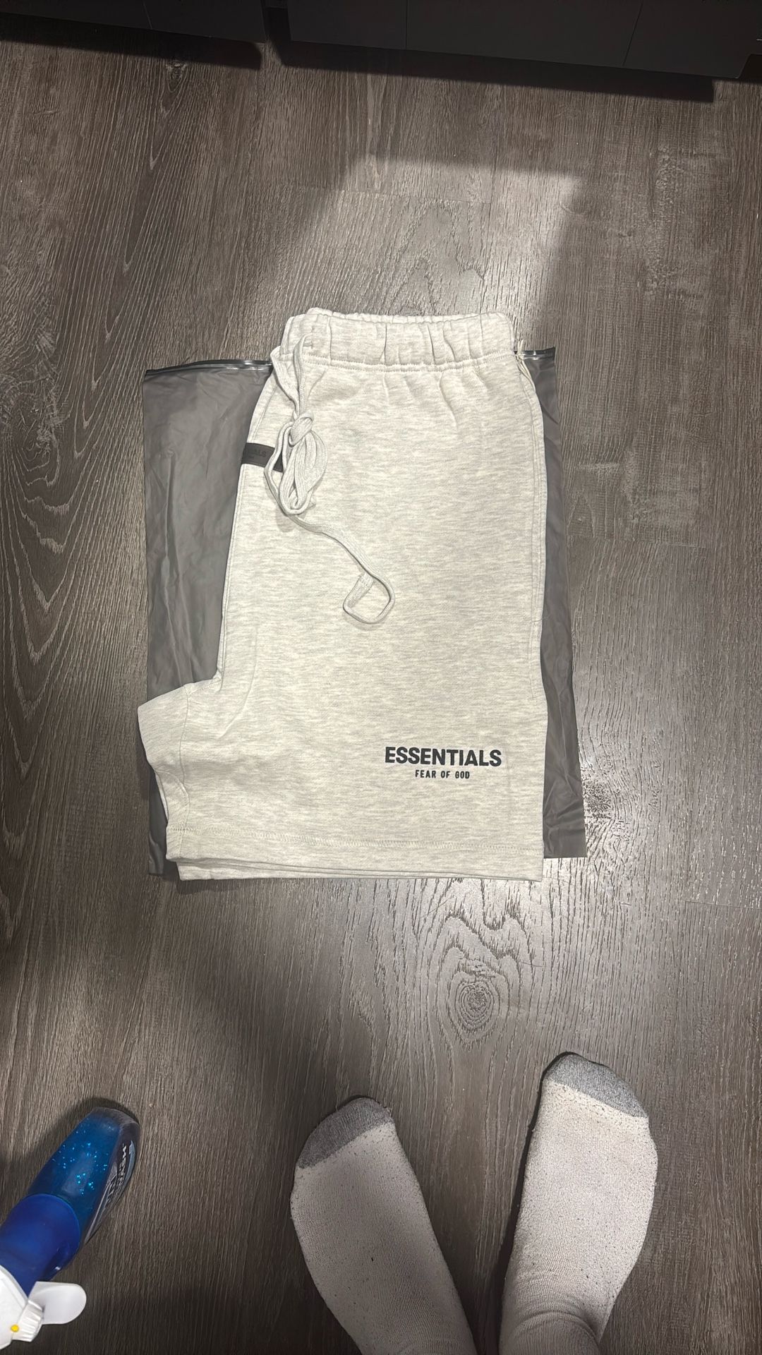 Ess Shorts
