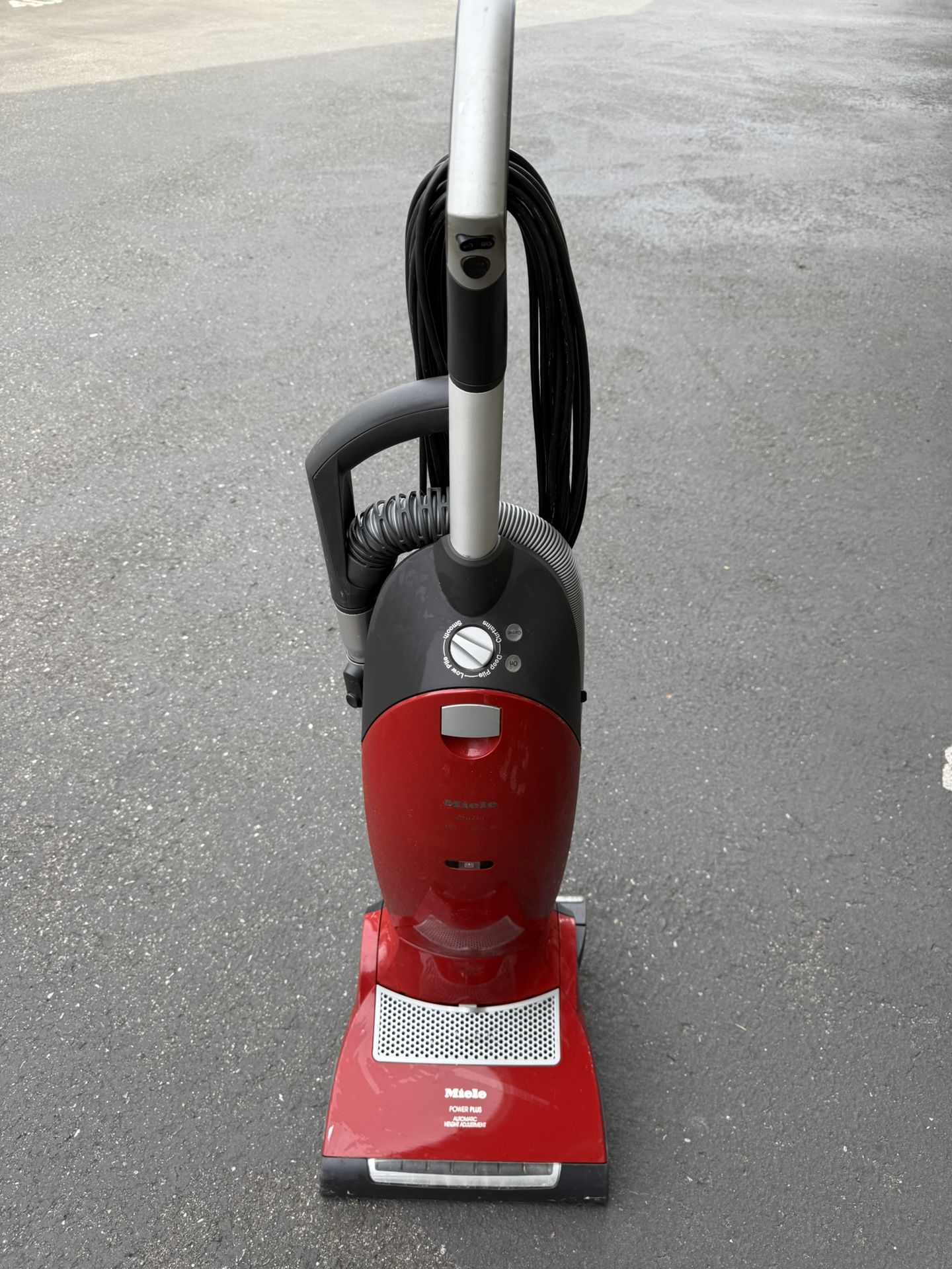 Miele S 7280 Salsa Upright Vacuum Cleaner