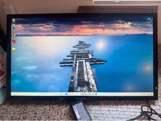 Samsung UE570 series 28-inch monitor 4K HDMI