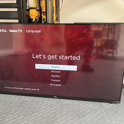 43” TCL TV LED with Remote ROKU TV
