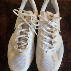 Men shoes  Nike size  8