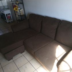 Matching Couch And Recliner