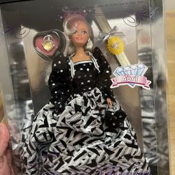 2000 Fashion Corner Birthday Treasures Series 2 April Doll Limited Edition NRFB