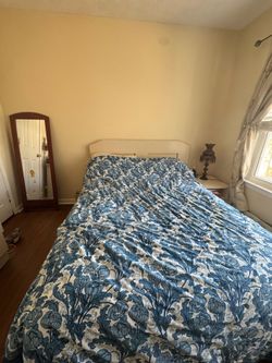 4-piece bedroom set (full size)