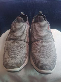 11 and 1/2 m hyperflex foot joys golf shoes