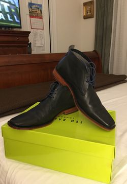 Men’s Black all leather Ted Baker (London) size 8 worn only once