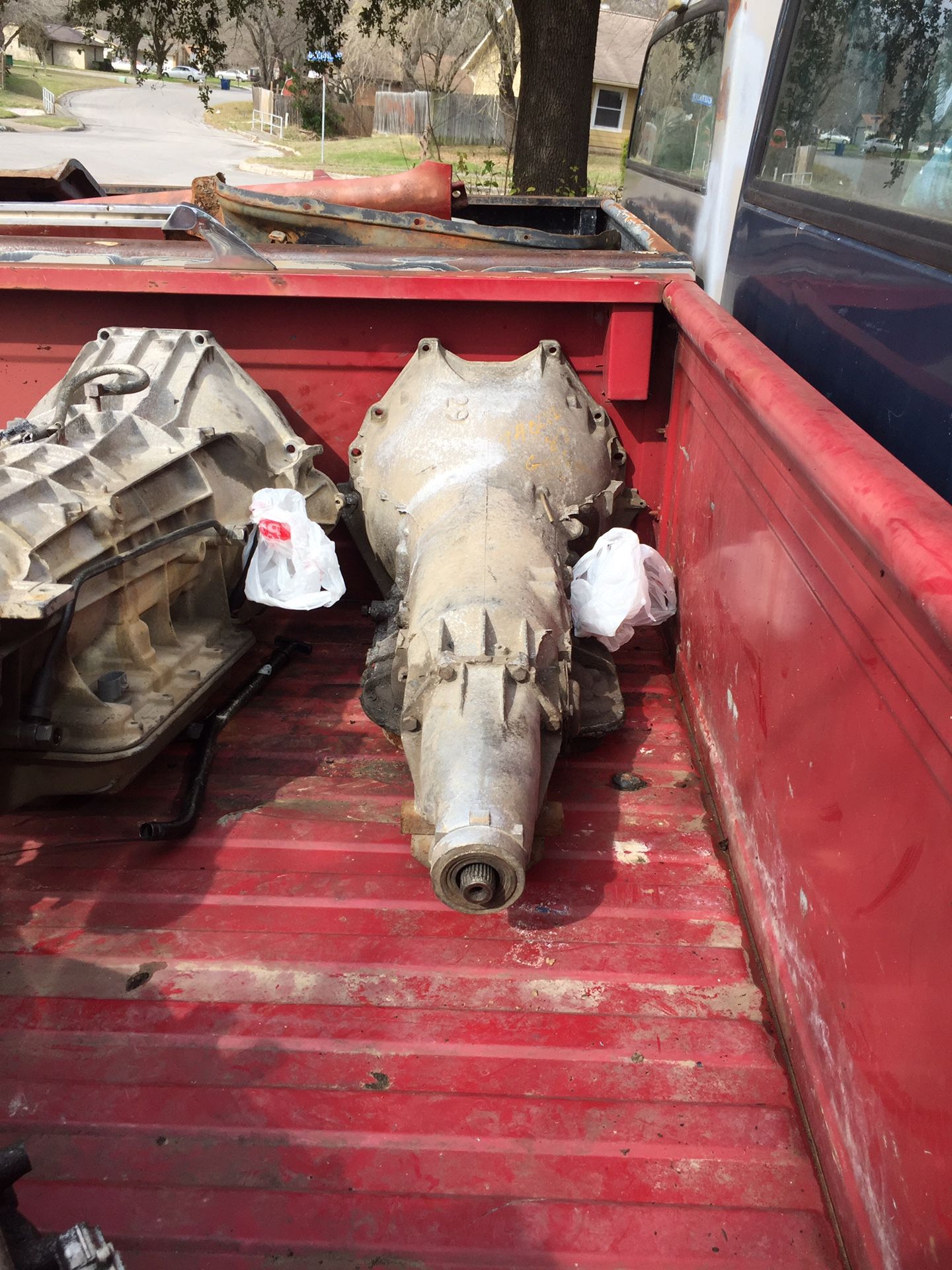 GM Automatic transmission Th375 longtail small yolk and I have some