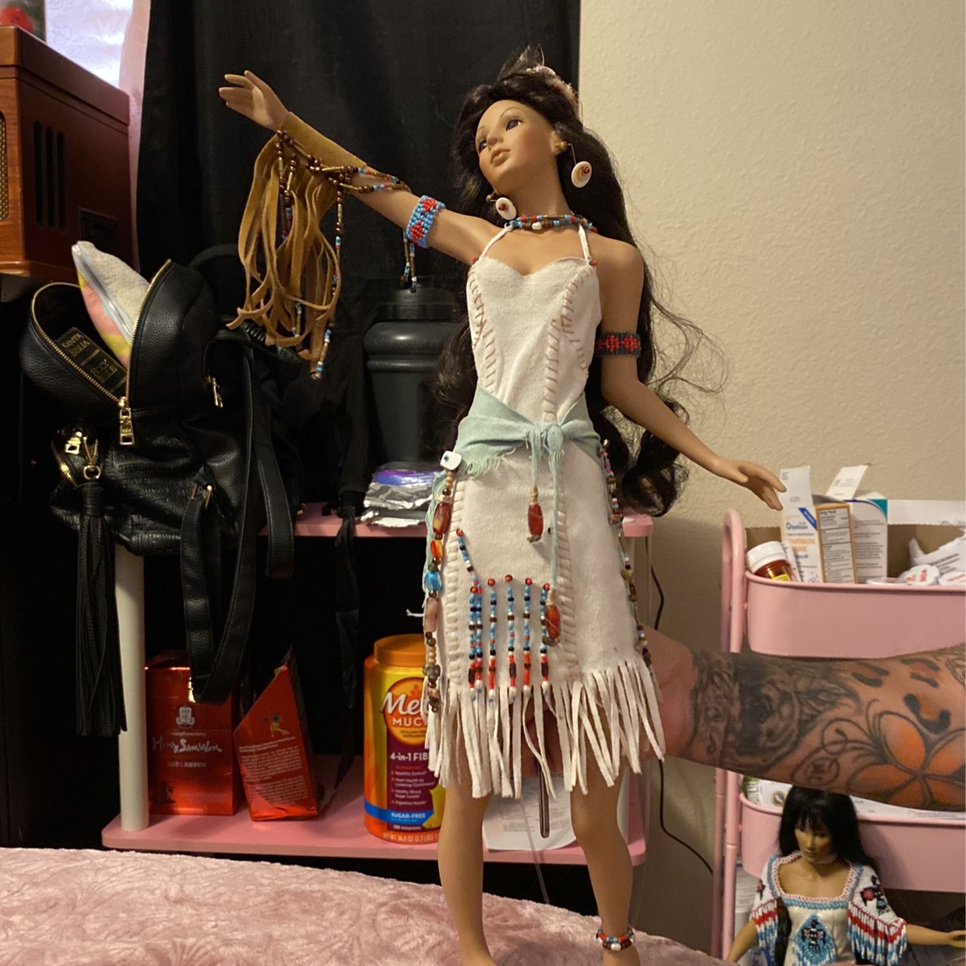 ASHTON DRAKE NATIVE AMERICAN DOLL