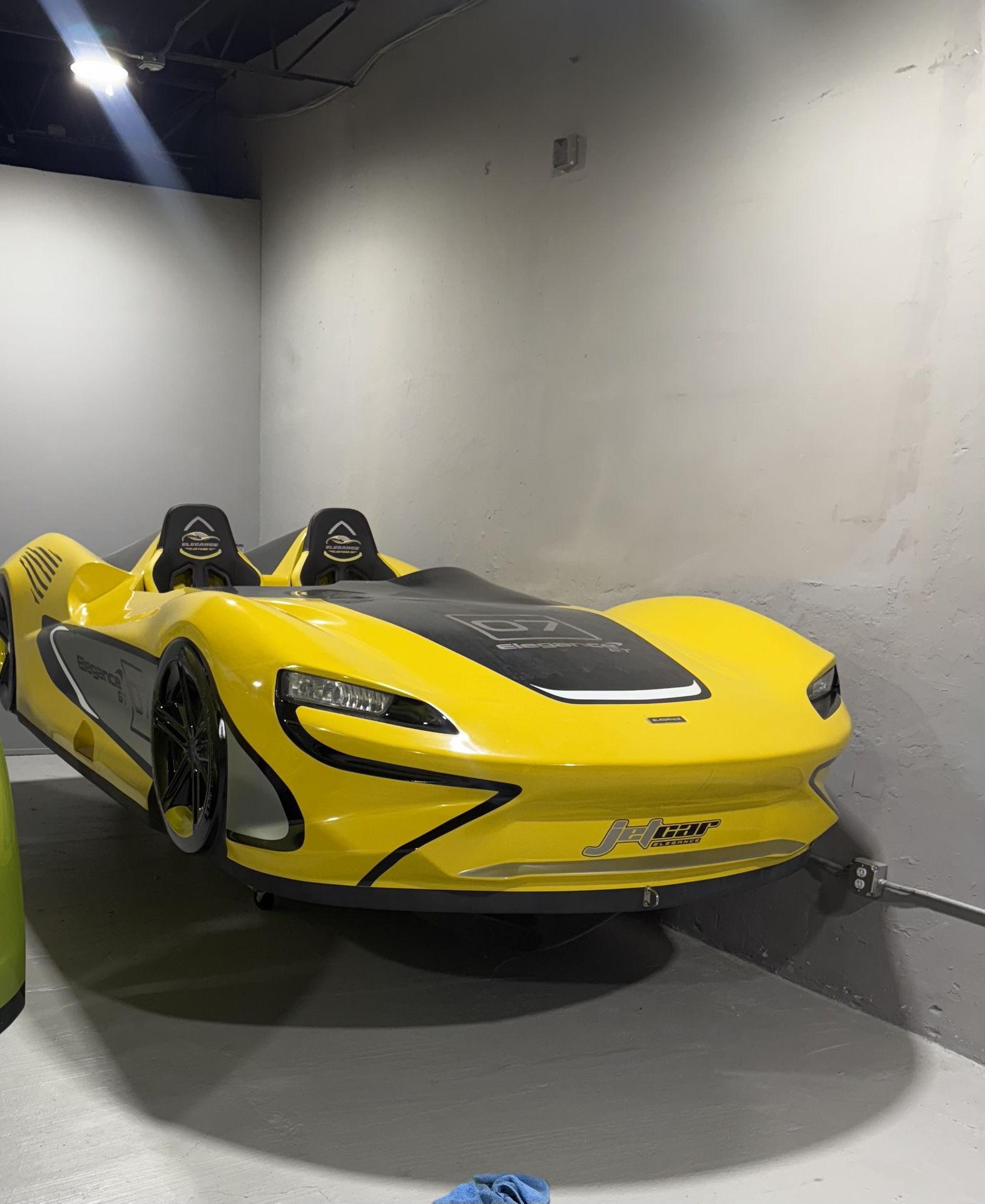 2025 Mclaren Jetcar