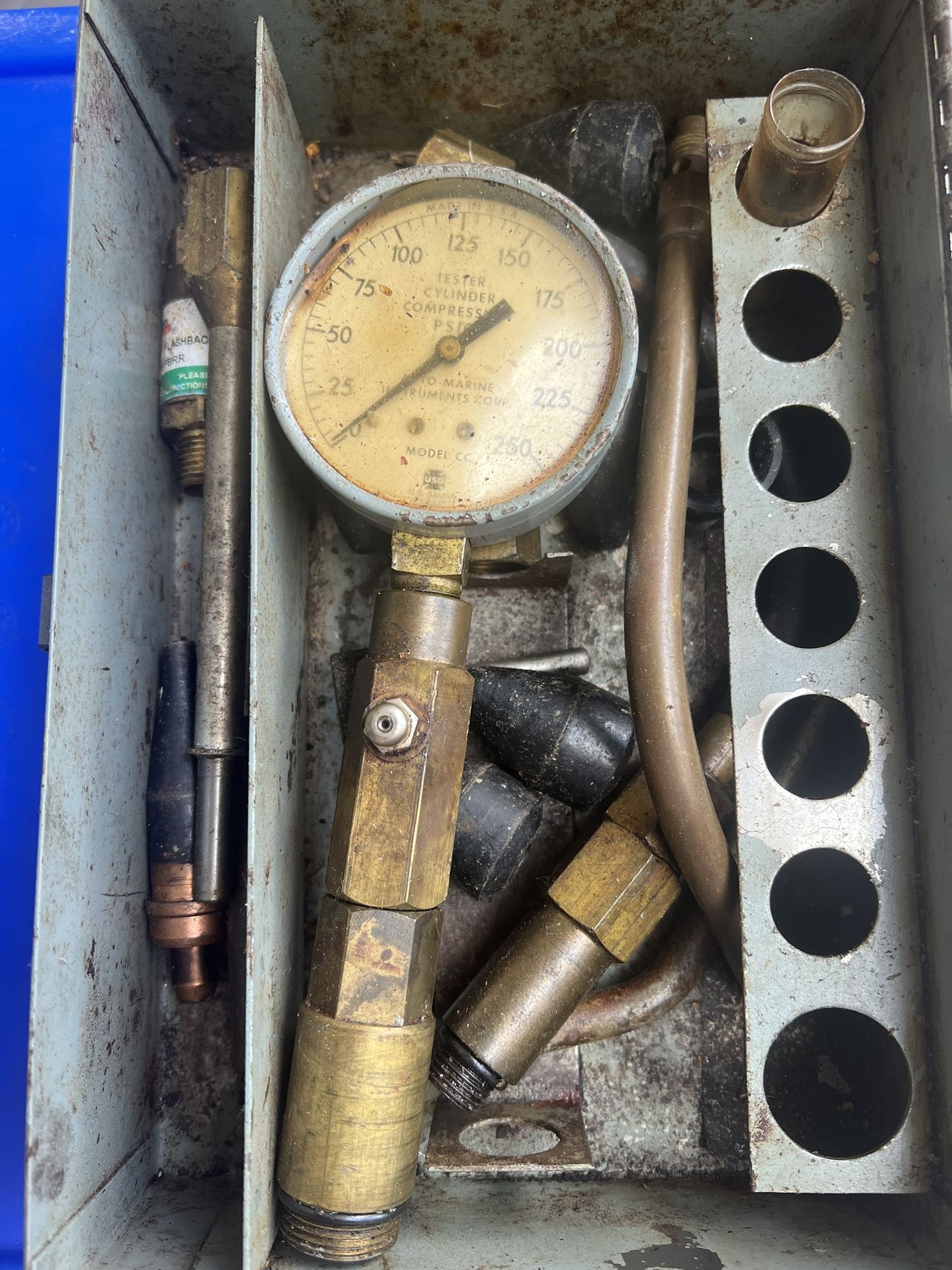 Vintage Auto Tester Cylinder Compression Model CC