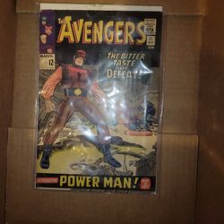 Avengers Issue 21 Comic