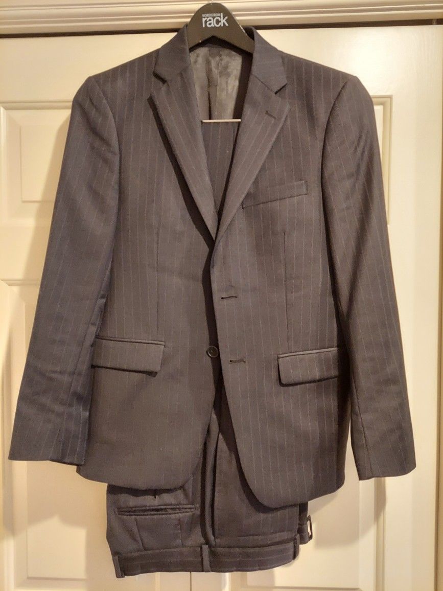 Men's Calvin Klein Suit Size 38S