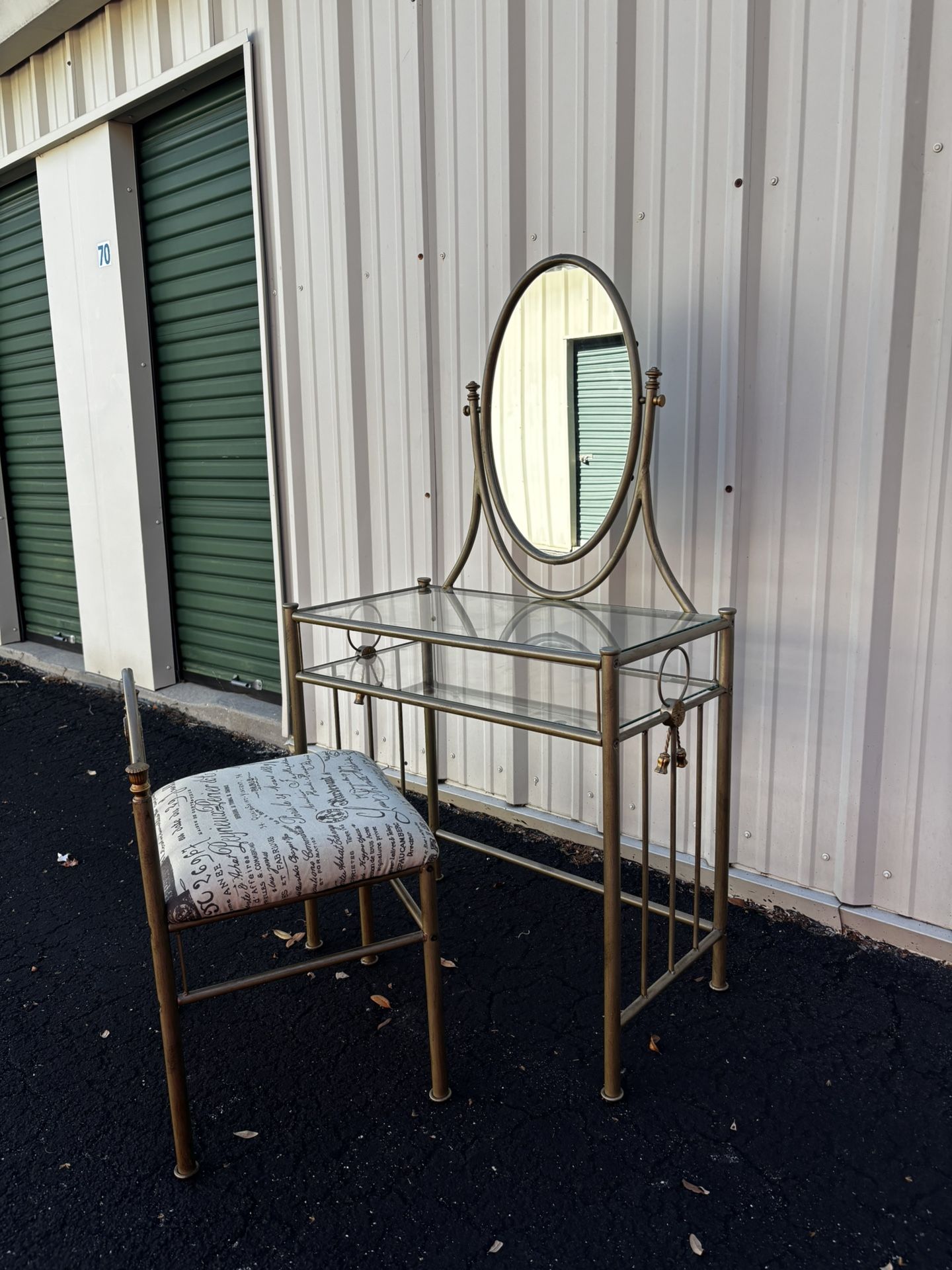 Glass Top Vanity With Vanity Chair