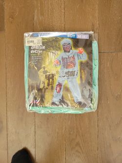 ZOMBIE DOCTOR BOYS SIZE 8