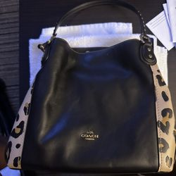 Coach leopard edie 31 shoulder clearance bag