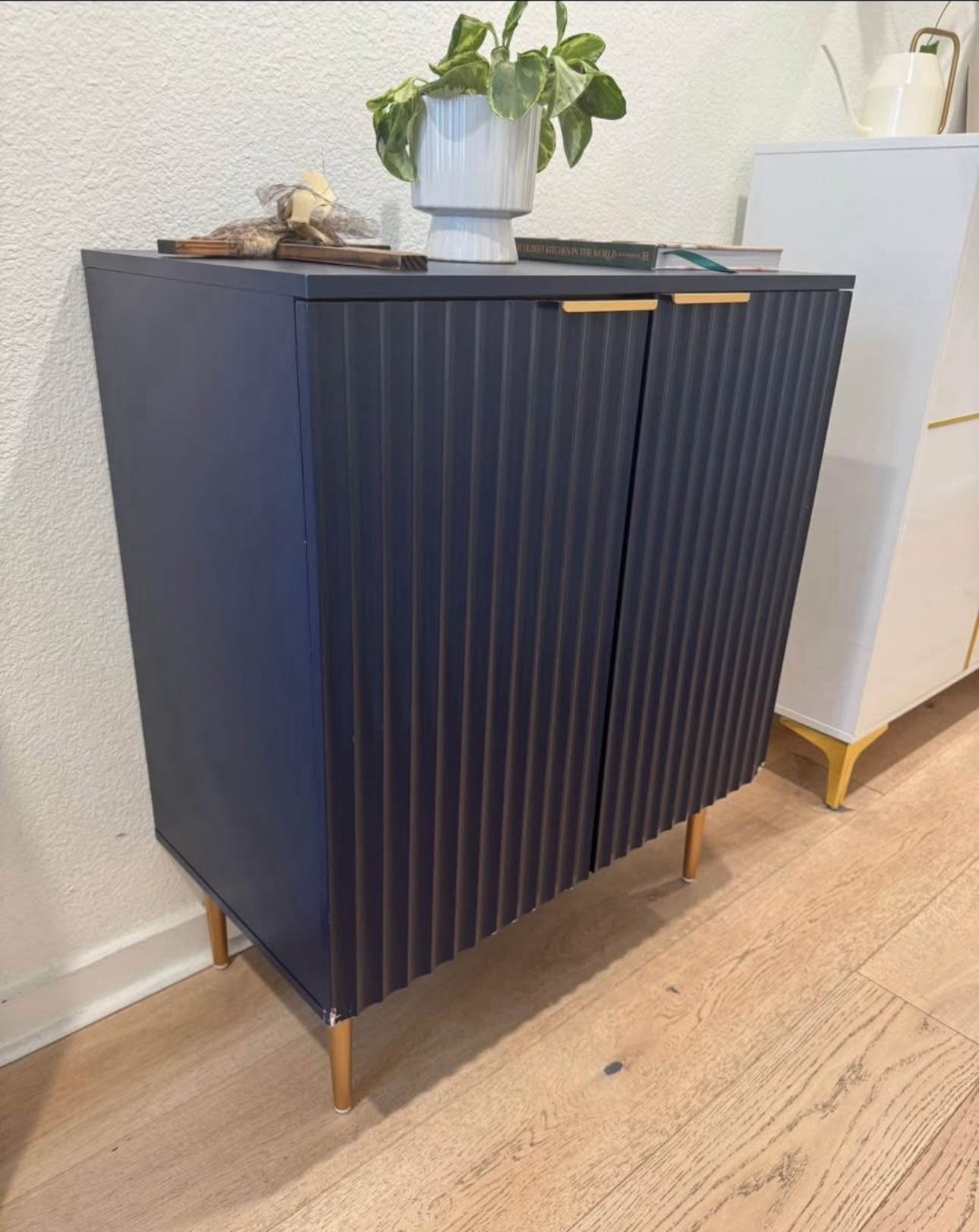 Modern Sideboard Buffet Cabinet - Elegant Storage Credenza with 4 Doors & Adjustable Shelf