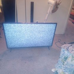 LG flat Screen 42in