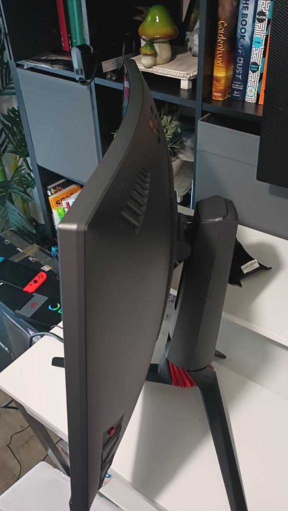 Asus Rogstrix 27 Inch Widescreen Curved Monitor