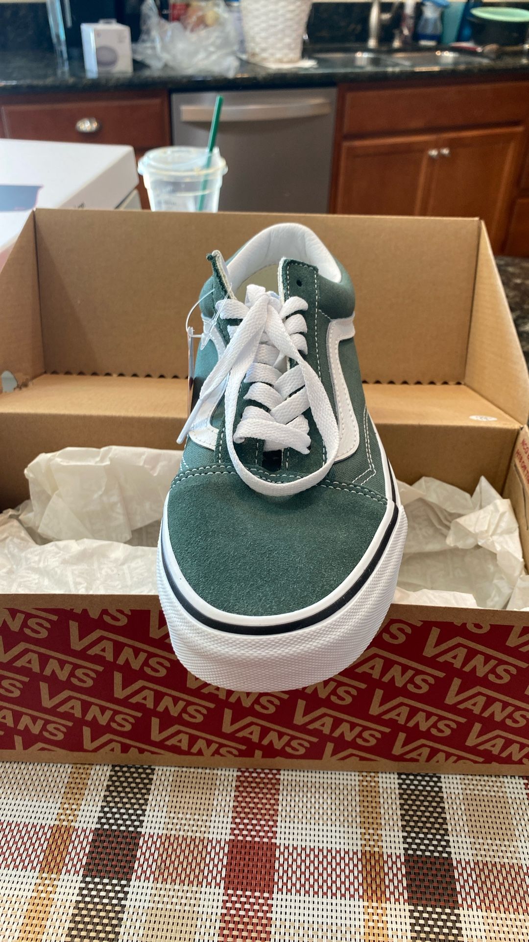 Women’s/Men’s Old School Vans