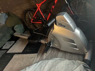Velocity rowing machine