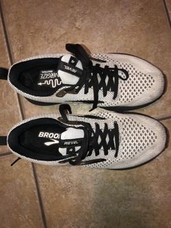 Brooks Running Shoes-boys 6.5