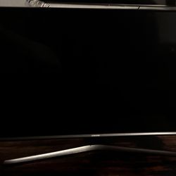 TV for sale - Samsung 32" class  flat screen -