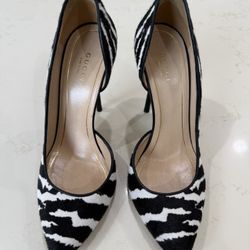 Gucci black-white ponyhair zebra print pump sz 36 1/2