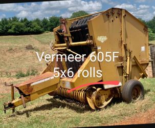 Vermeer 5x6 baler