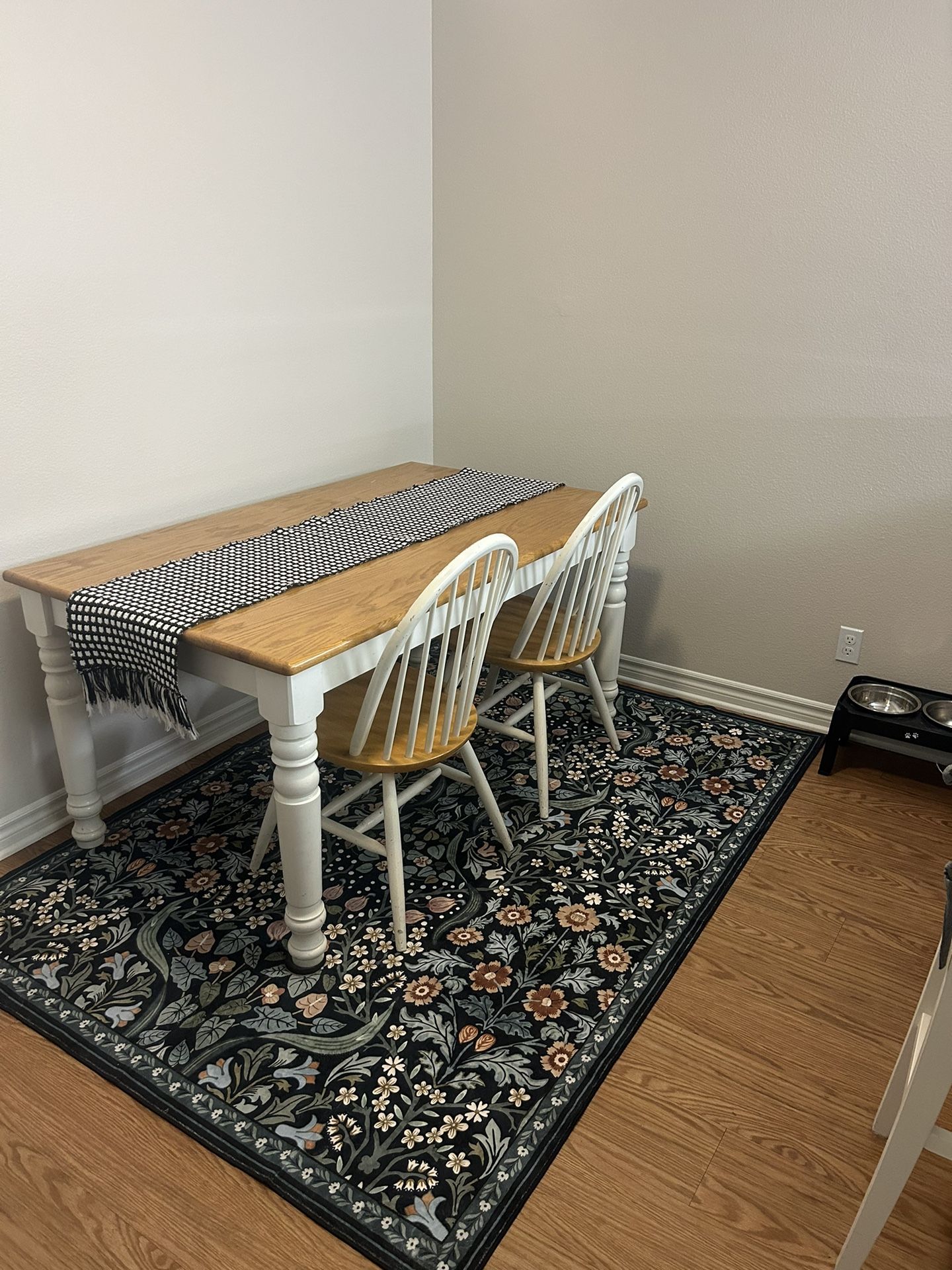 Farmhouse Table