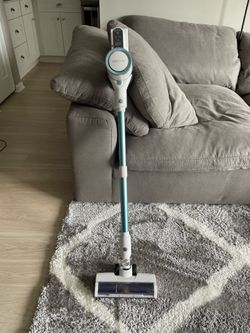 QIKCLN Cordless Stick Vacuum Great Condition