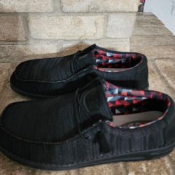 HeyDude Size 13 Men's 
