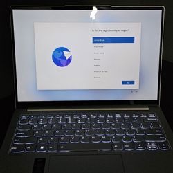 Lenovo Slim 7i Laptop