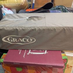 Graco Portable Crib