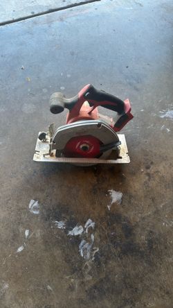 Milwaukee Circular Saw