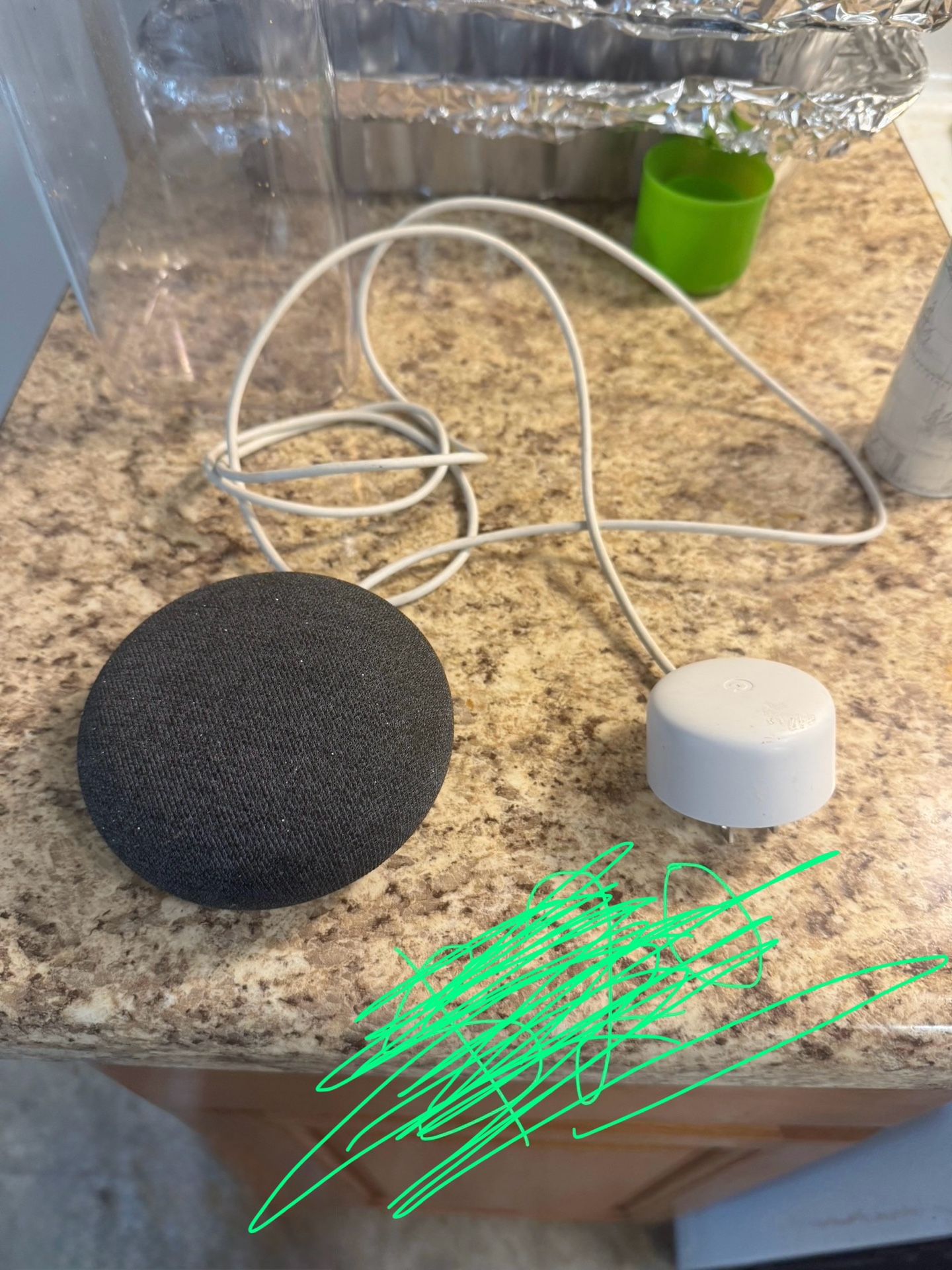 google home mini ( like new)